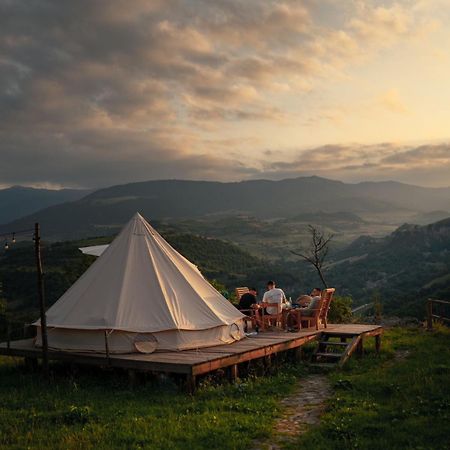 Alereks Mountain Camping Dsegh Ngoại thất bức ảnh