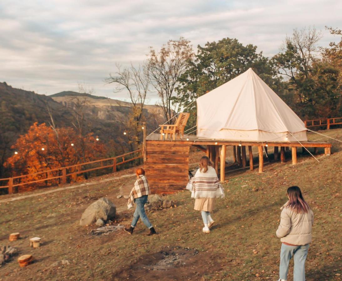Alereks Mountain Camping Dsegh Ngoại thất bức ảnh